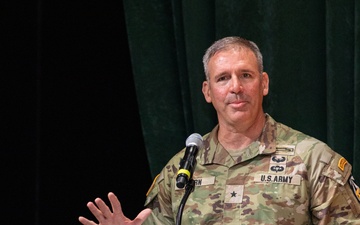 DEVCOM welcomes new commanding general on path through Army transformation