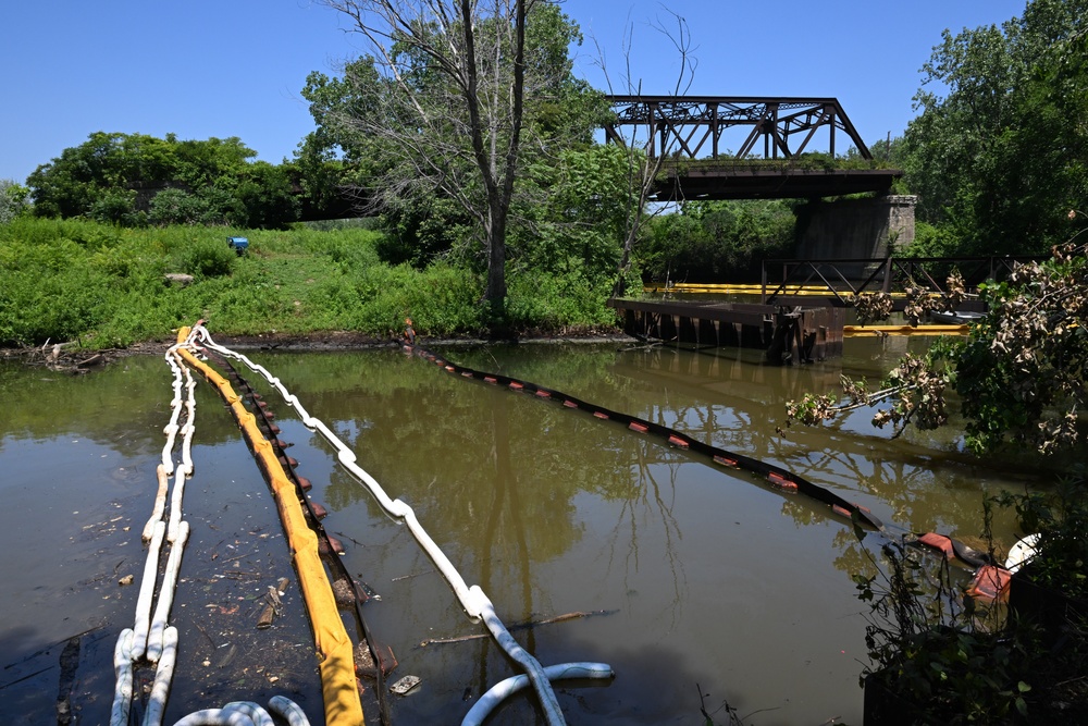 DVIDS Images Coast Guard Great - 1000w Q95 