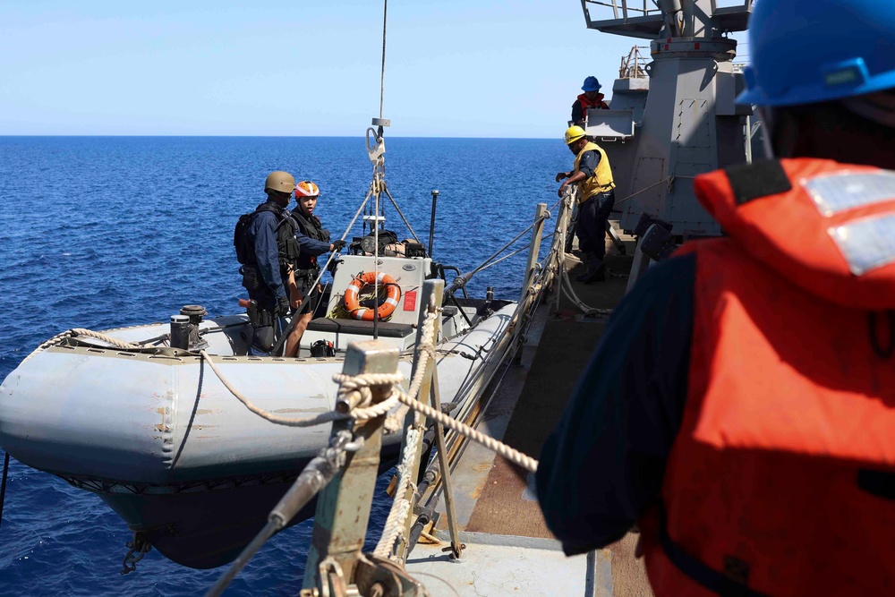 USS Forrest Sherman (DDG 98) Boat Operations