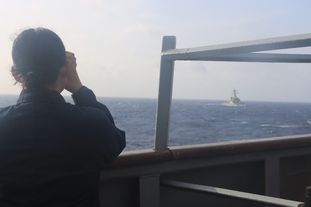 USS GONZALEZ (DDG 66) Conducts Surface Warfare Advanced Tactical Training (SWATT)