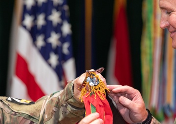 DEVCOM awarded Army Superior Unit Award for transforming COVID-19 response efforts