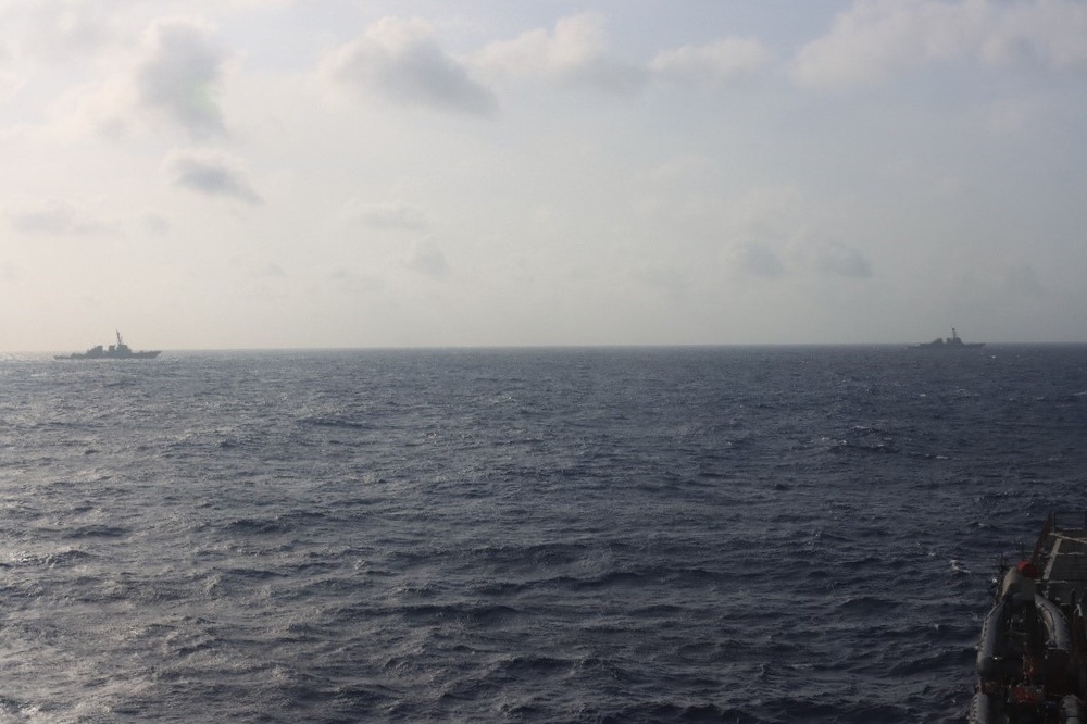 USS GONZALEZ (DDG 66) Conducts Surface Warfare Advanced Tactical Training (SWATT)