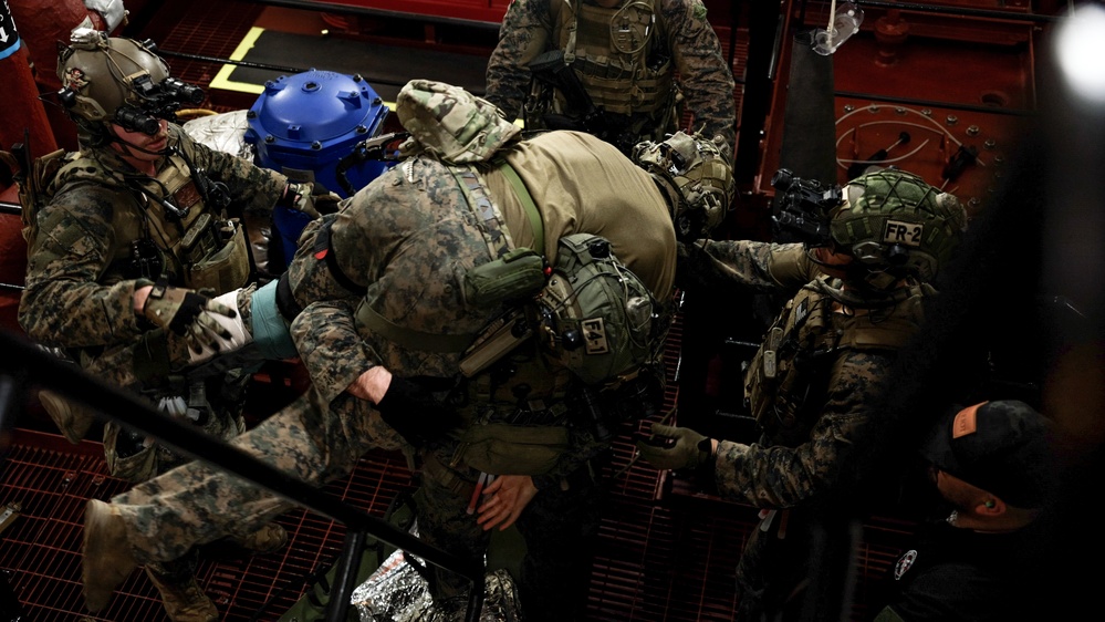 31st MEU | Visit, Board, Search, and Seizure exercise