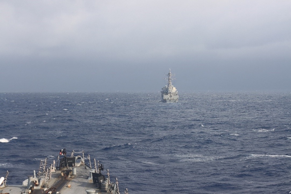 USS GONZALEZ (DDG 66) Conducts Surface Warfare Advanced Tactical Training (SWATT)