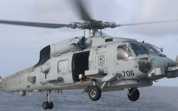 USS GONZALEZ (DDG 66) Conducts Surface Warfare Advanced Tactical Training (SWATT)