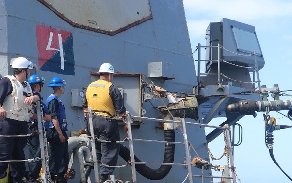 USS GONZALEZ (DDG 66) Conducts Surface Warfare Advanced Tactical Training (SWATT)
