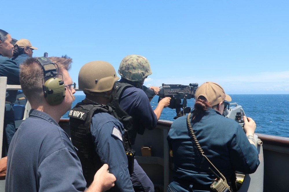 USS GONZALEZ (DDG 66) Conducts Surface Warfare Advanced Tactical Training (SWATT)