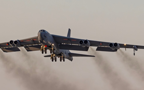 B-52H Departs Edwards Air Force Base