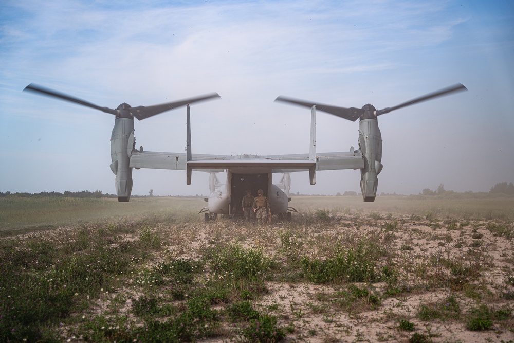U.S. Marines with 4th MAW conduct ‘jump’ CoC operations during Atlantic Alliance 25
