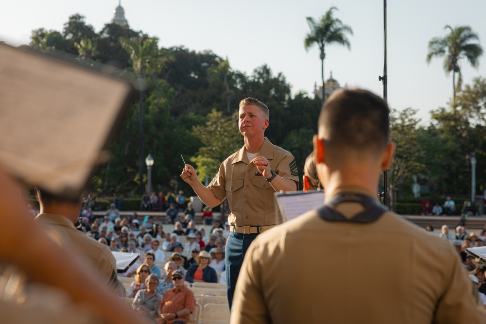 Marine Band San Diego: Twilight in the Park