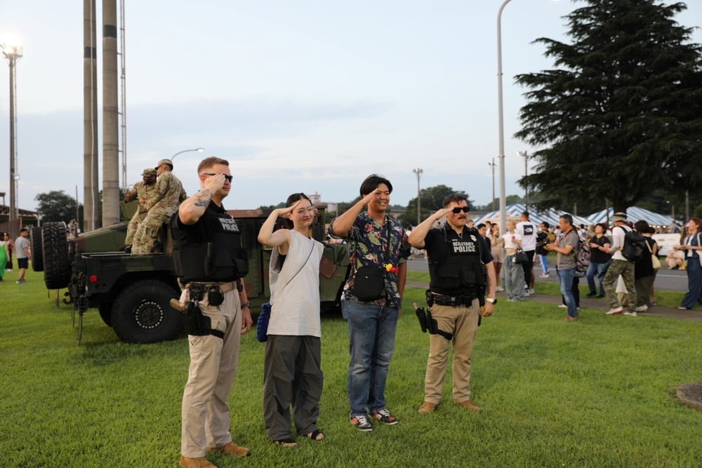 Independence Day celebration draws 16,000 visitors to Camp Zama to share in festivities