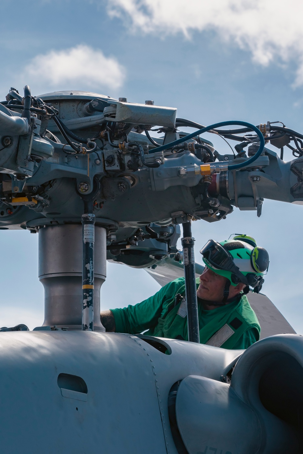 Helicopter Maritime Strike Squadron 70 Performs Routine Maintenance Aboard USS Winston S. Churchill (DDG 81)