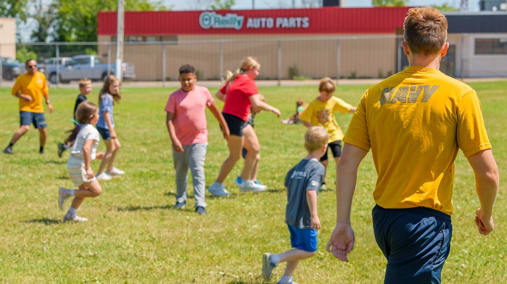Sailors Visit Family YMCA During Duluth Navy Week