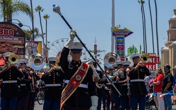 Marine Band San Diego at the 4th of July Parade