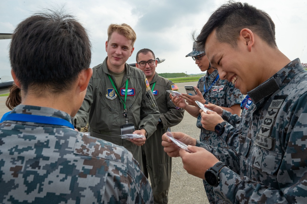 459 AS visits JASDF sister squadron for bilateral exchange, UH-1N crew bids farewell
