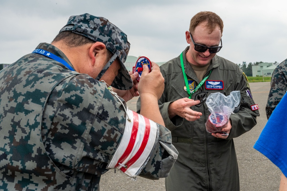 459 AS visits JASDF sister squadron for bilateral exchange, UH-1N crew bids farewell
