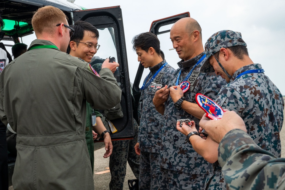 459 AS visits JASDF sister squadron for bilateral exchange, UH-1N crew bids farewell