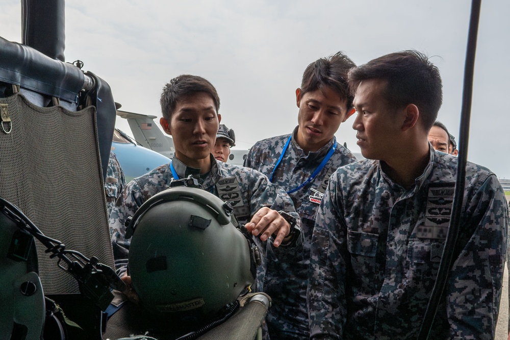 459 AS visits JASDF sister squadron for bilateral exchange, UH-1N crew bids farewell