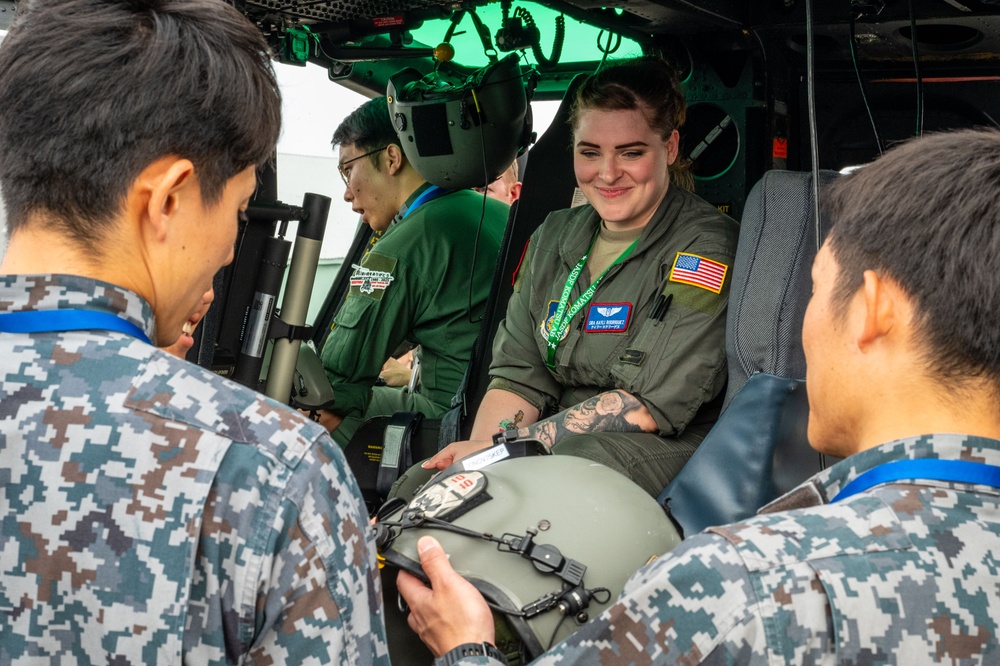 459 AS visits JASDF sister squadron for bilateral exchange, UH-1N crew bids farewell
