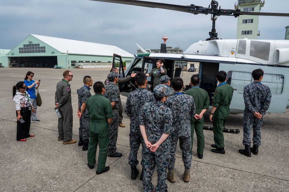 459 AS visits JASDF sister squadron for bilateral exchange, UH-1N crew bids farewell