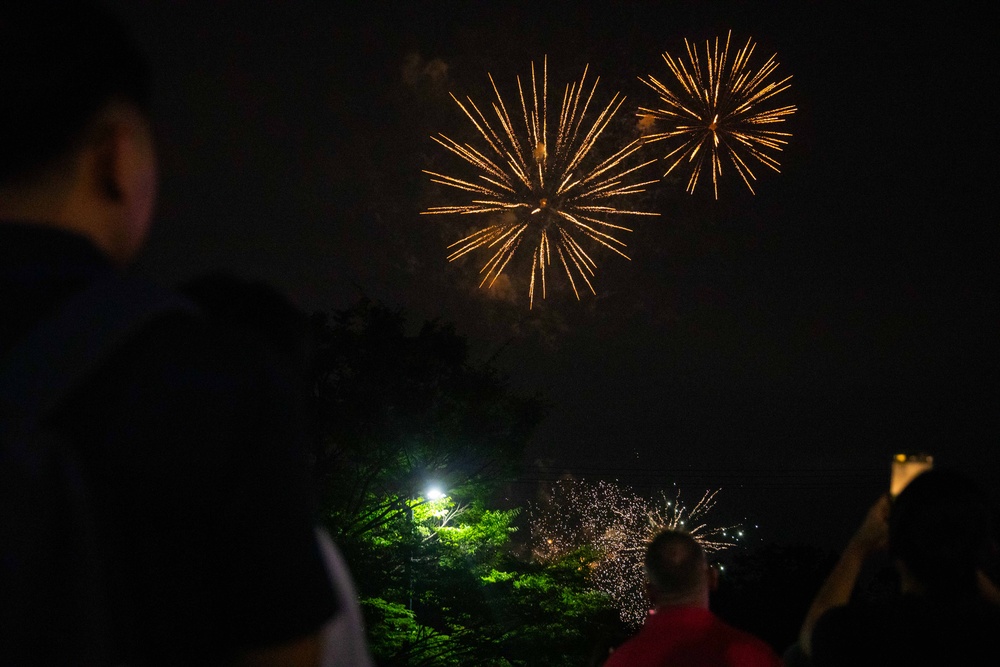 USAG Yongsan hosts Fireworks Festival 2025
