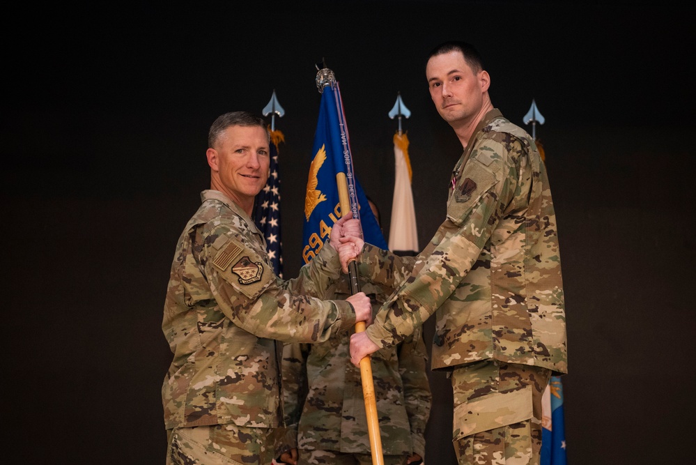 694th ISS Change of Command