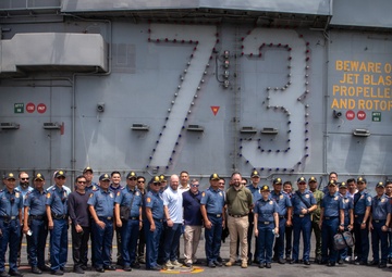 George Washington Hosts Tour for Philippine Police, NCIS Agents
