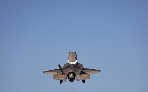 31st MEU | F-35B flight operations