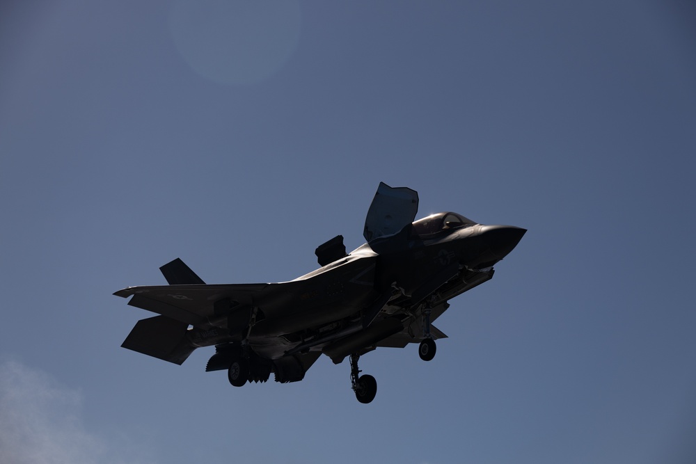 31st MEU | F-35B flight operations