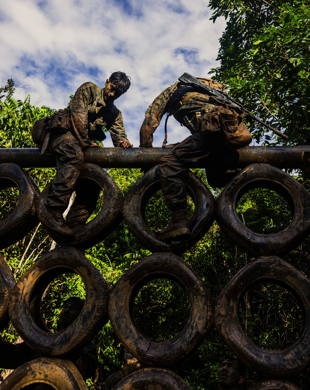 MRF-D 25.3: 3rd Bn., 11th Marines, participate in True Grit event
