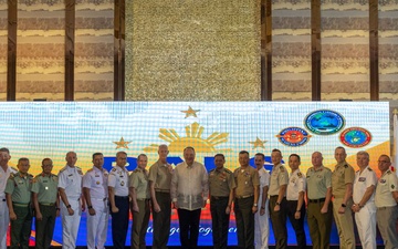 U.S., Philippine Marines Co-Host Pacific Symposium