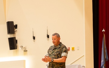 Headquarters Company, 4th Marine Regiment Change of Command Ceremony