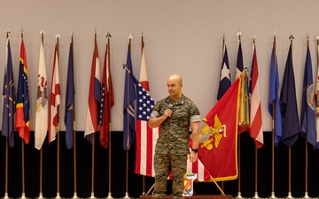 Headquarters Company, 4th Marine Regiment Change of Command Ceremony