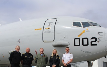 Reykjavík Metropolitan Police visit U.S. VP Squadrons