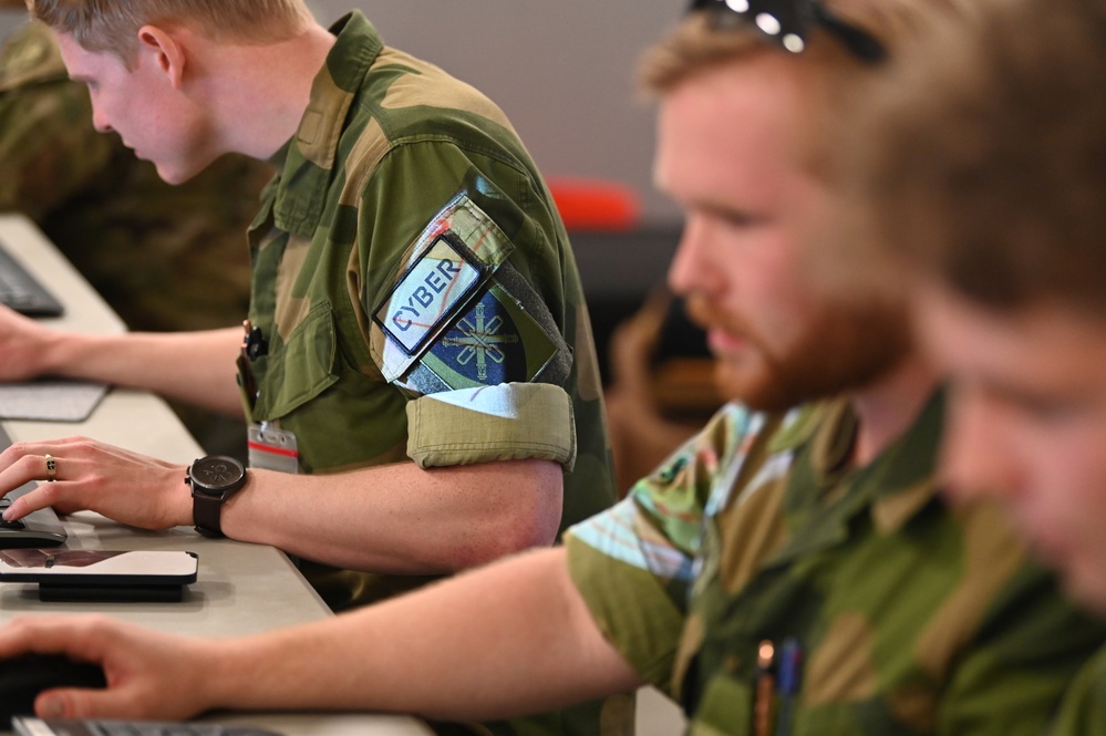 113th Wing DCANG partners with Jamaica Defence Force at Cyber Shield 2025