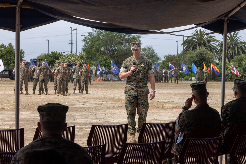 1st Recon Bn. holds change of command ceremony