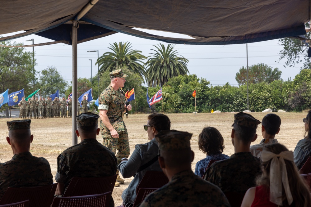 1st Recon Bn. holds change of command ceremony