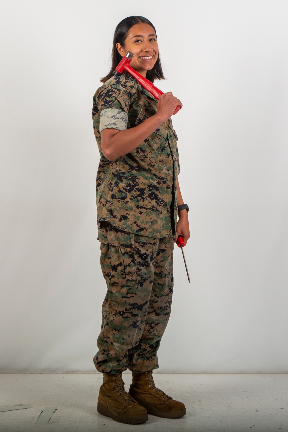 MAG-11 technicians pose for Content