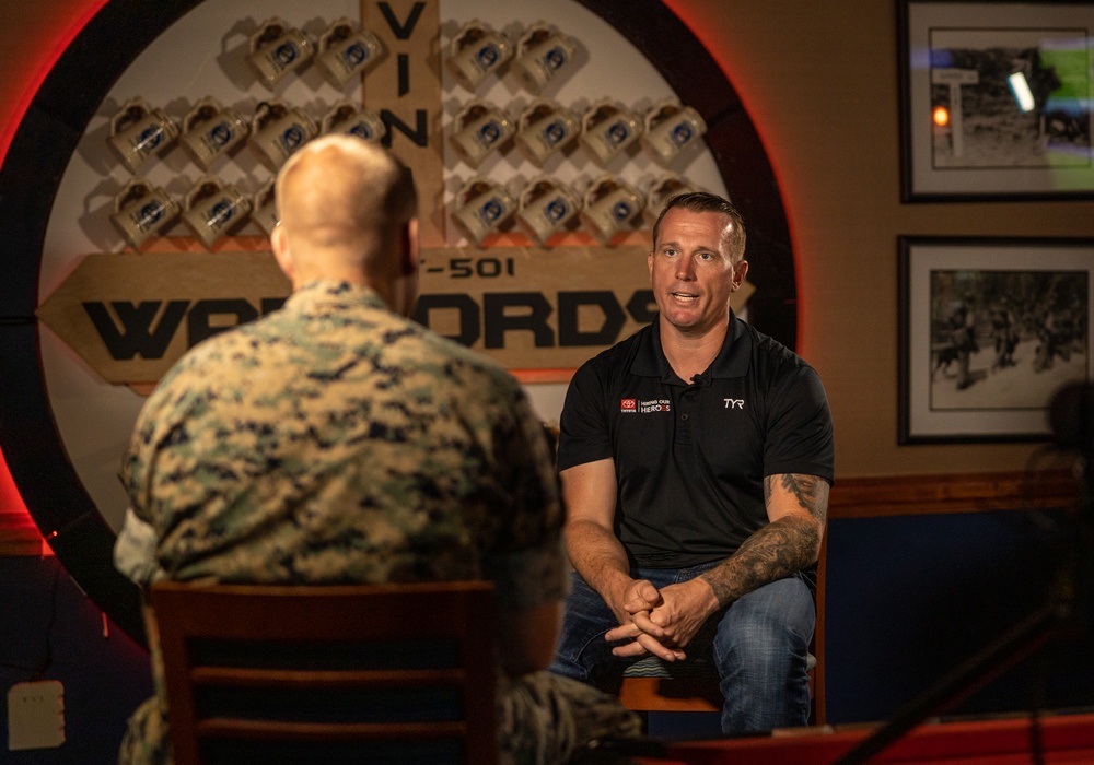 Dakota Meyer visits MCAS Beaufort