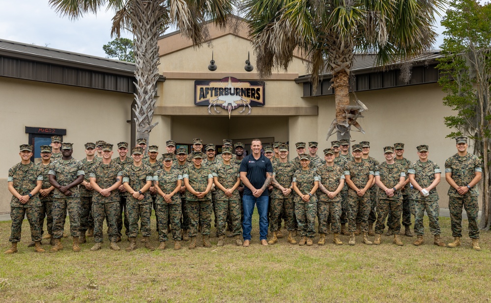 Dakota Meyer visits MCAS Beaufort