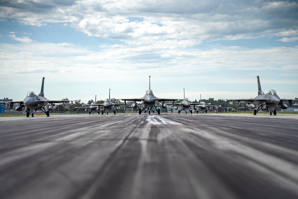 114th Fighter Wing conducts elephant walk