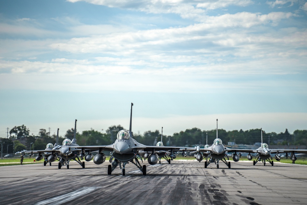 114th Fighter Wing conducts elephant walk