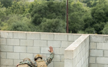U.S. Marines with 1st CRR conduct a Grenade Range