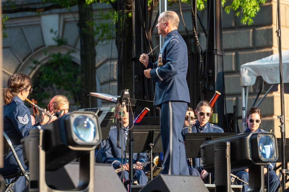 USAF Band celebrates Independence Day in D.C.