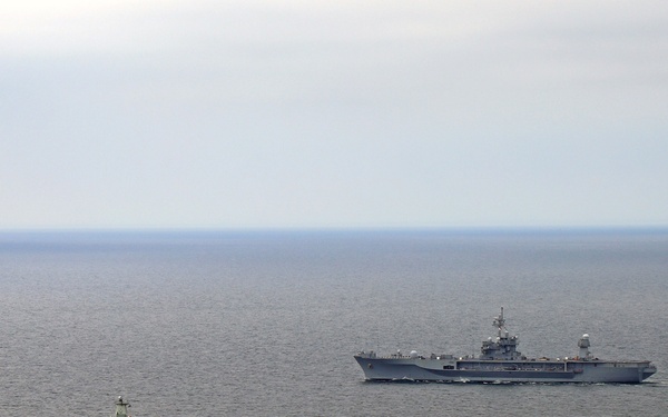 USS Mount Whitney and NRP Bartolomeu Dias Steam Together in the Baltic Sea