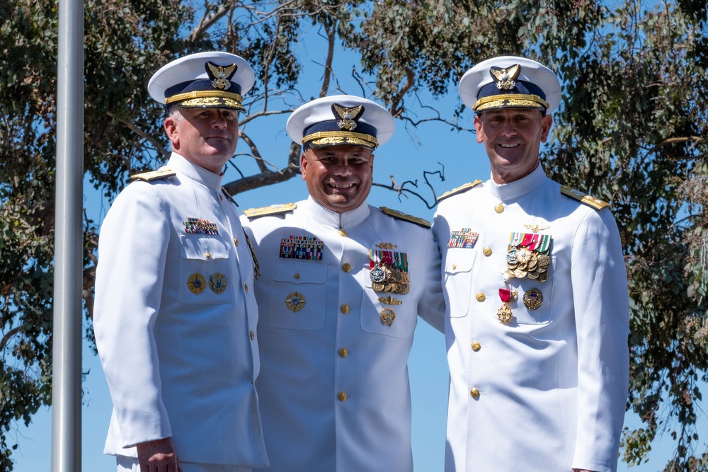 U.S. Coast Guard Southwest District welcomes new commander in Change of Command ceremony