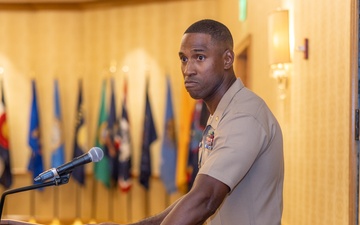 Recruiting Station Chicago Change of Command