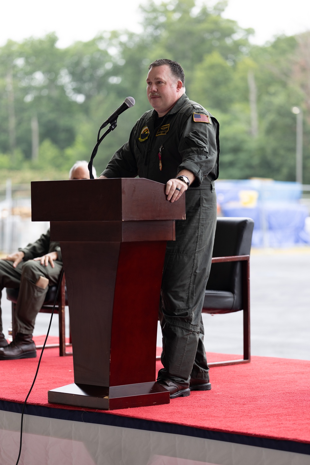 AIr Test and Evaluation Squadron (VX) 1 hosts change of command