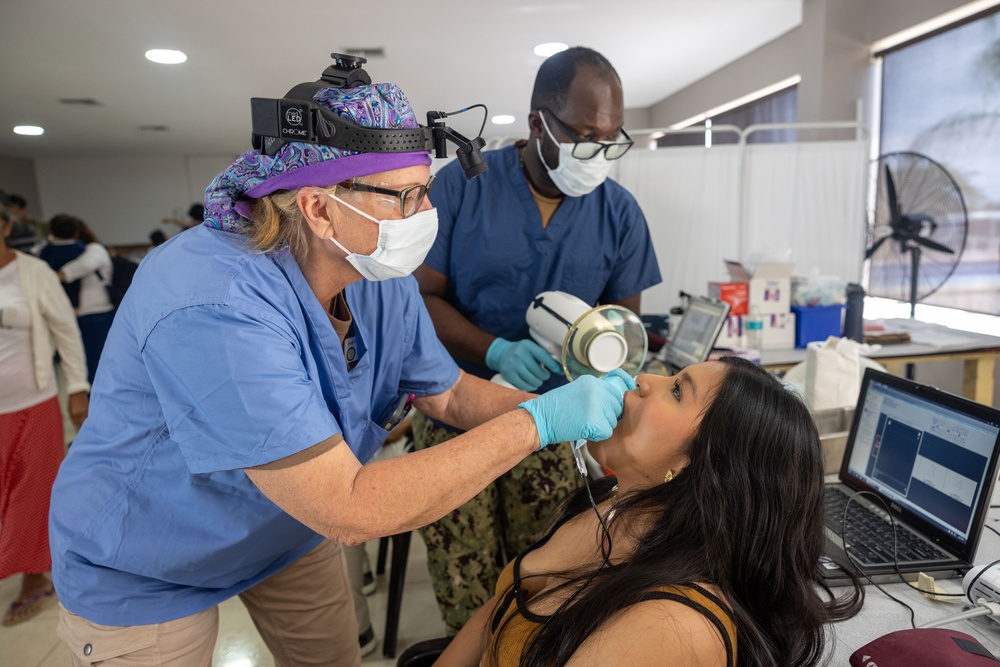 CP25 Ecuador Medsite