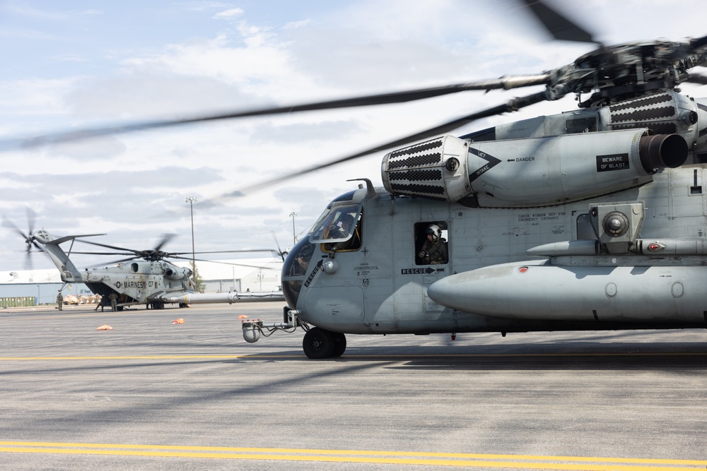 HMH-464 flies to Bangor, Maine in support of Atlantic Alliance 25